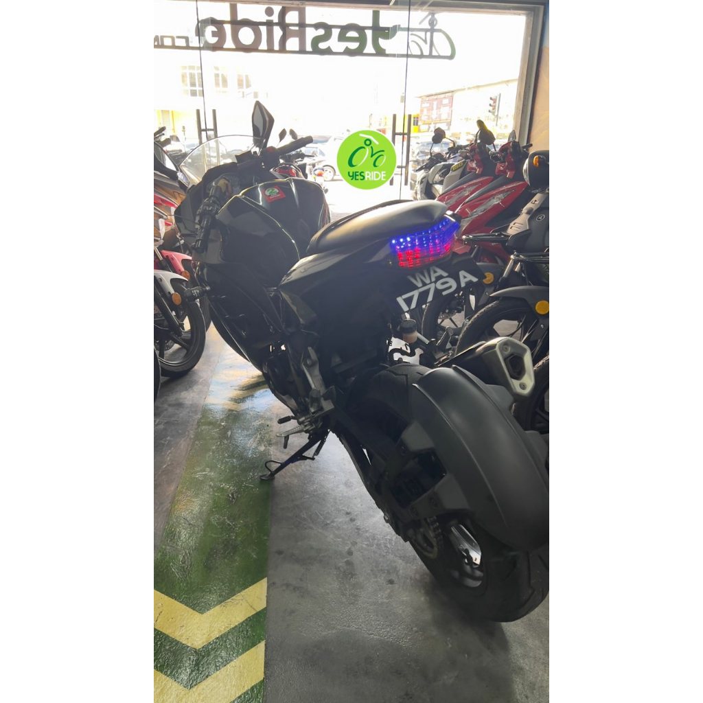 KAWASAKI Ninja 250 Year 2014 Tip Top - Image 6