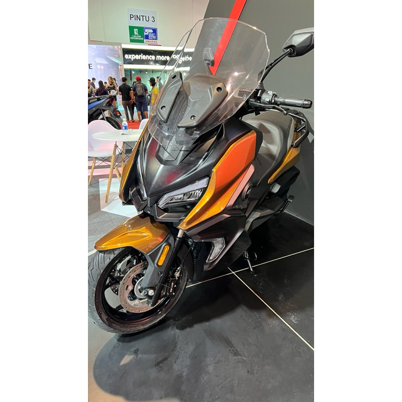 QJMOTOR FORTRESS 350 New Model 2024 - Image 7